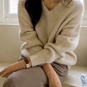 Cozy Cream V-Neck Sweater